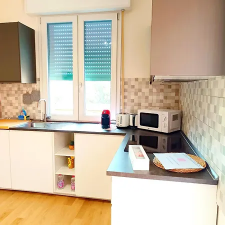 Eleganza Di Lusso Tra Fiera E Stazione, Dadobo Appartement *